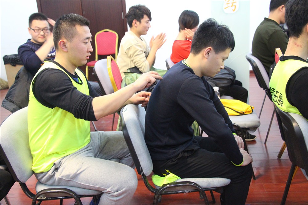 [懷柔京螺山莊拓展基地]-組織溝通一日?qǐng)F(tuán)建