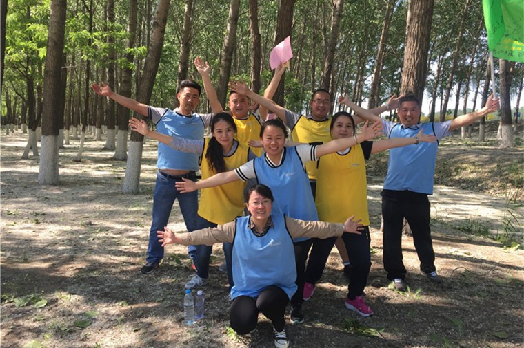 [黑龍?zhí)毒皡^(qū)]+旅游團建一日活動