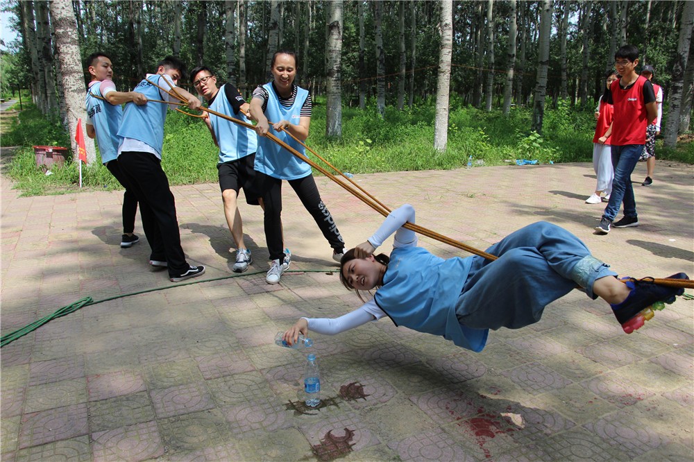 [百泉山自然風(fēng)景區(qū)拓展基地]-素質(zhì)拓展-二日團(tuán)建