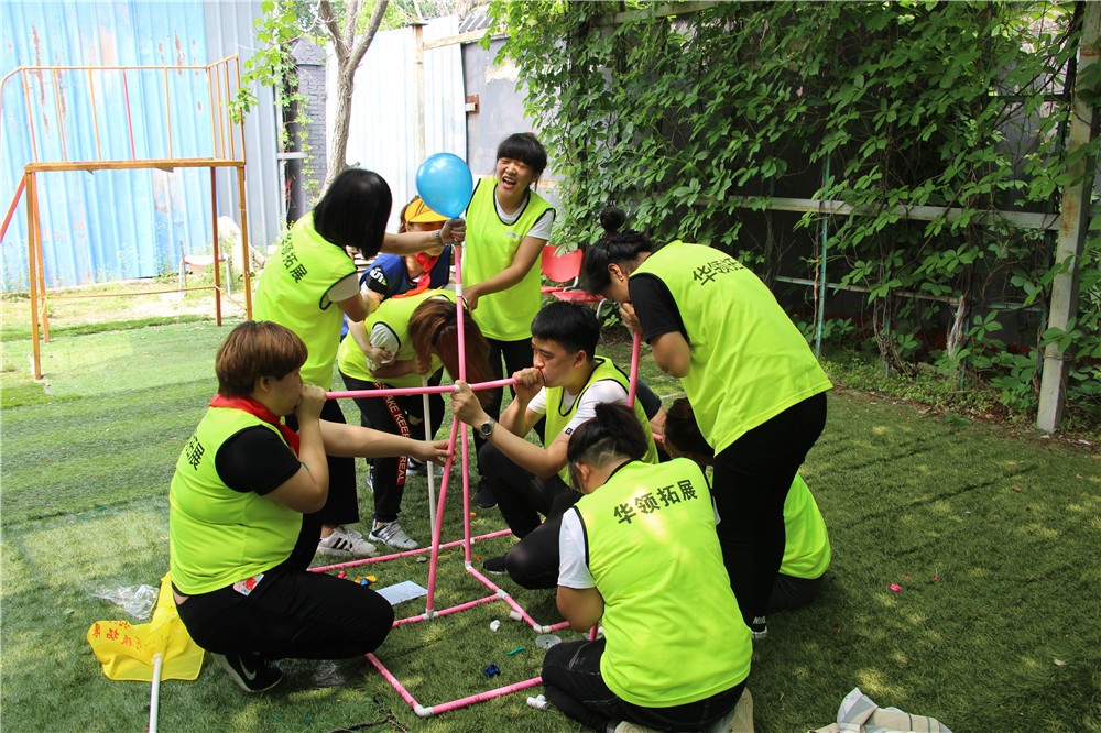 [張家口塞北多樂美地滑雪場]+場地拓展兩日活動