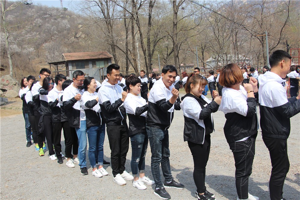 [房山北斗山莊拓展基地]+戰(zhàn)狼特訓一日活動