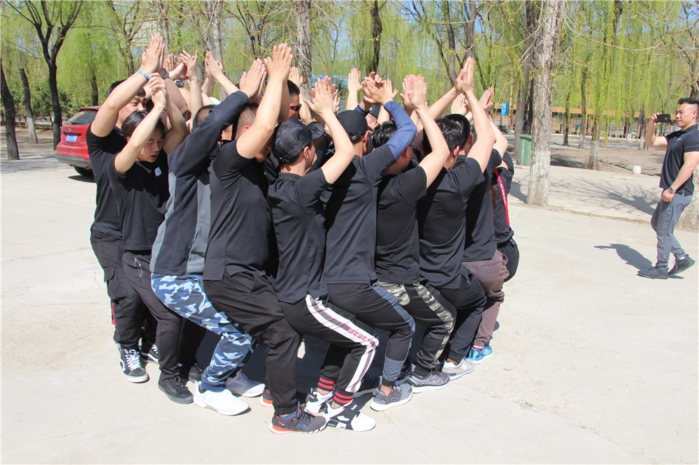 [房山北斗山莊]+戰(zhàn)狼特訓(xùn)一日?qǐng)F(tuán)建
