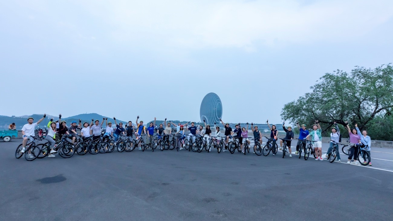 「騎行雁棲湖，凝聚團(tuán)隊(duì)力！」 一日騎行團(tuán)建，挑戰(zhàn)與美景同行！