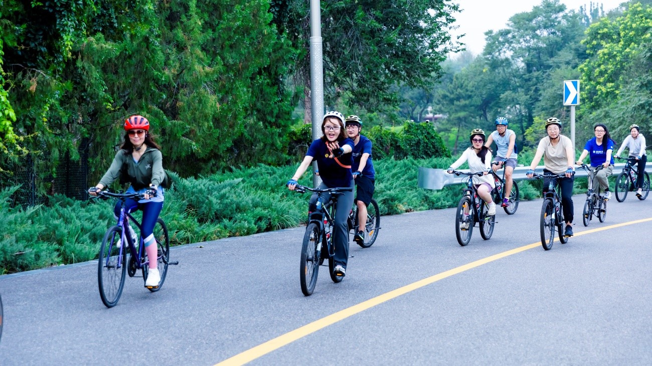 「騎行雁棲湖，凝聚團(tuán)隊(duì)力！」 一日騎行團(tuán)建，挑戰(zhàn)與美景同行！